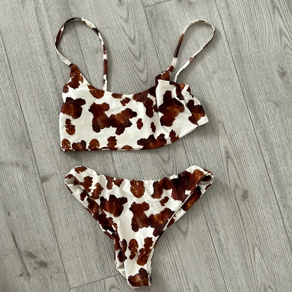 Nasty gal cow bikini - Picture 1 of 1
